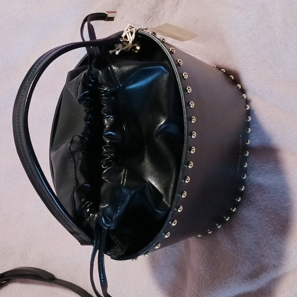 Gorgeous! ANNA PAOLA Genuine Leather Bucket Drawstring Bag. Made In Italy 🇮🇹 - Picture 5 of 9